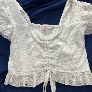 Women’s crop top
